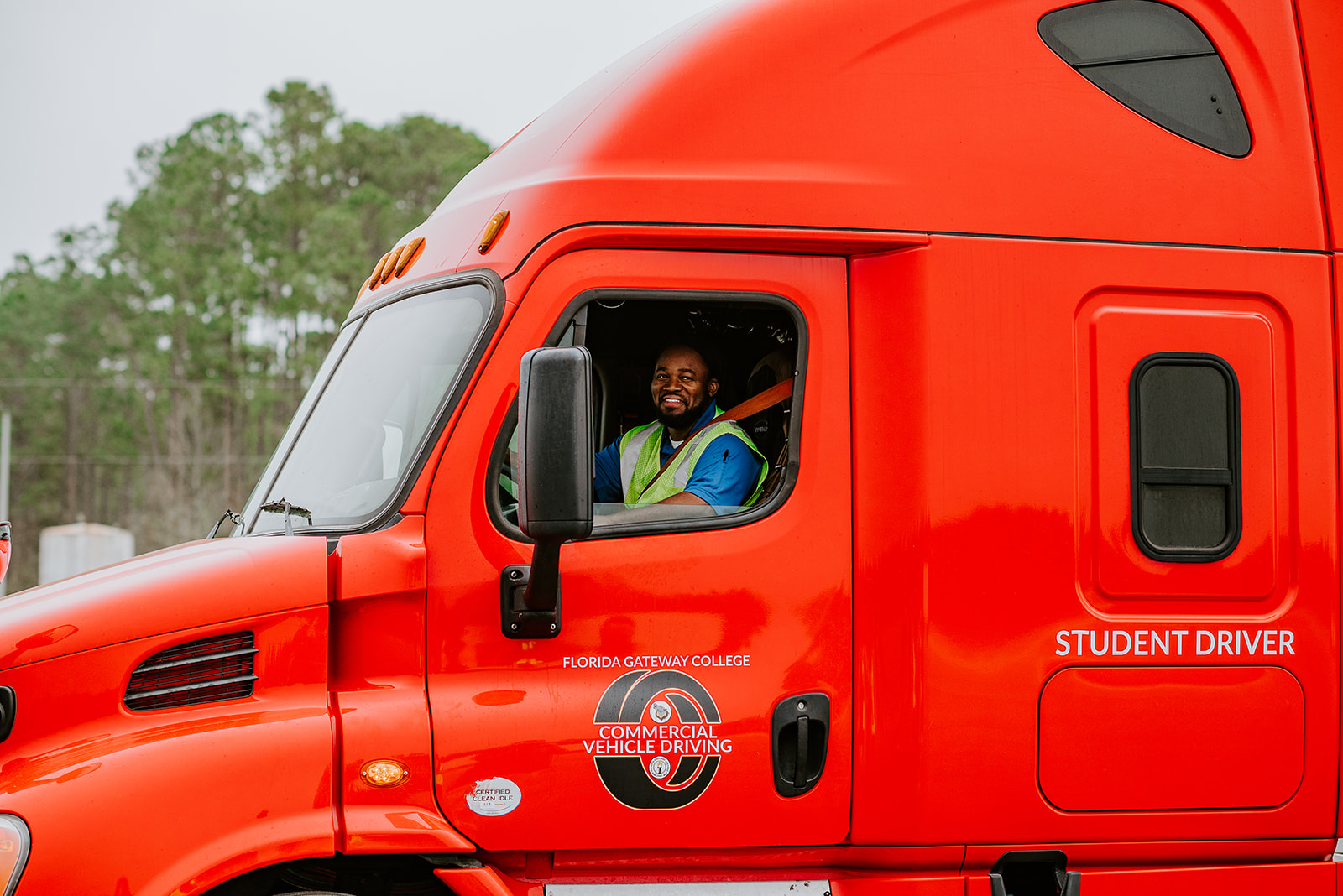 Florida Gateway College and North Florida College CDL Programs Offer Affordable Path to High-Demand Careers
